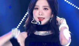 金智秀爆料谈恋爱视频在线观看,甜蜜瞬间引粉丝热议